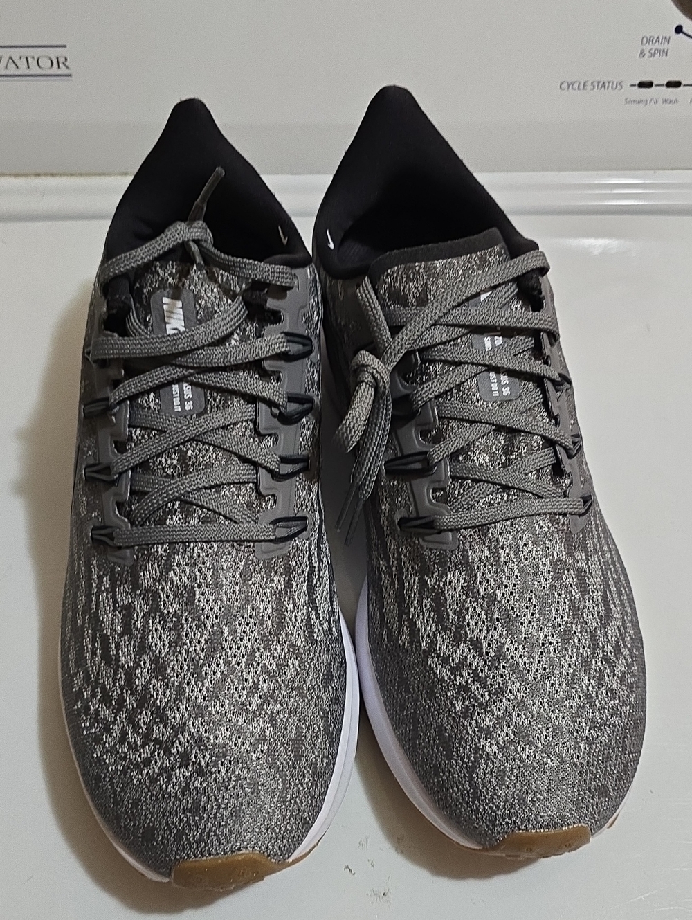 Nike Men's Gray Knit Sneakers with White Midsole